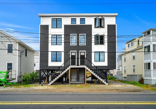Homes for sale in Salisbury, MA | 121 Central Ave, Salisbury, MA 01952