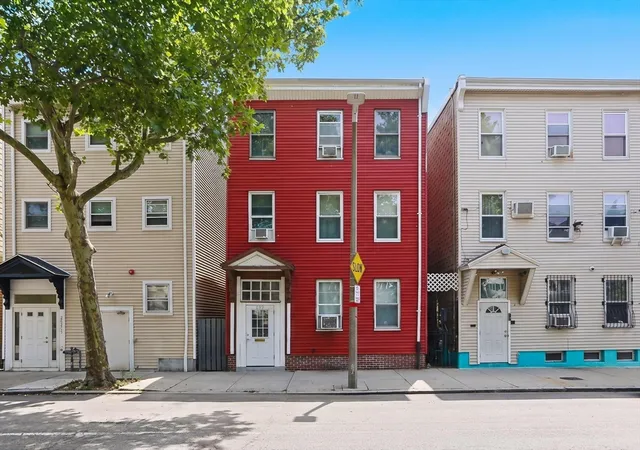Photo 1 of Sale Pending at 259 Chelsea St, East Boston, MA 02128 | MLS# 73553738 | Listing updated on 2026-08-29