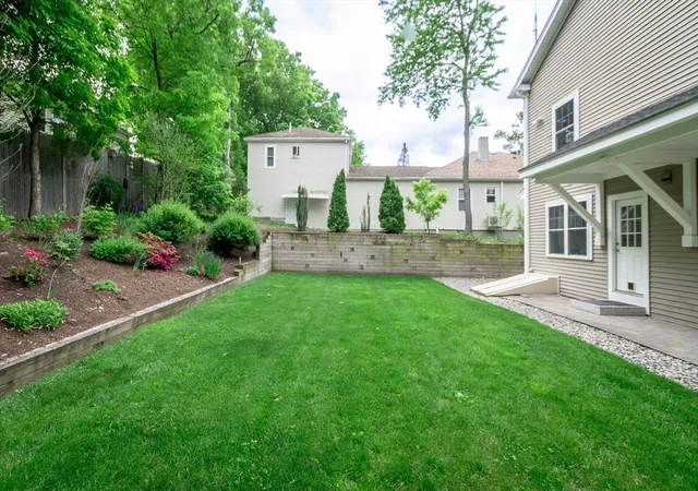 3rd image of 20 Sherman St, Needham Heights, MA 02494 | MLS# 73537556