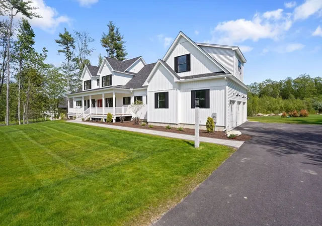 Photo 2 of Single family home for sale at 32 Colby Farm Rd, Chester, NH 03036 | MLS# 73531137 | Listing updated on 2026-06-09