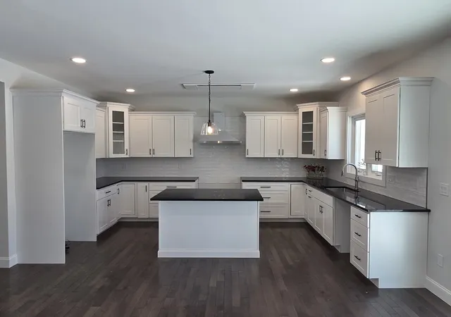 2nd image of 3 Cricket Lane #3, Newbury, MA 01922 | MLS# 73552890