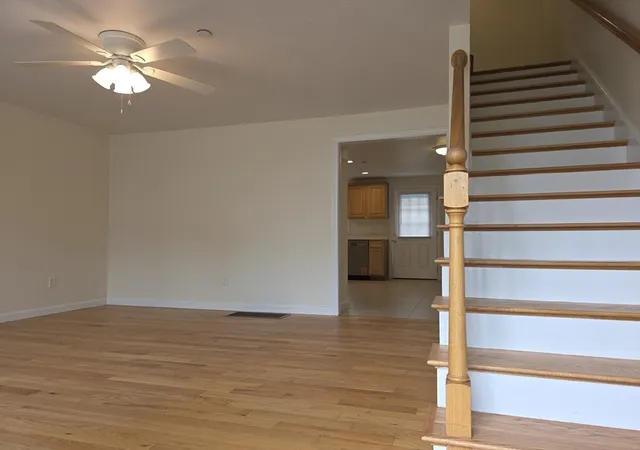 4th image of 956 Warren Ave #5, Brockton, MA 02301 | MLS# 73531260