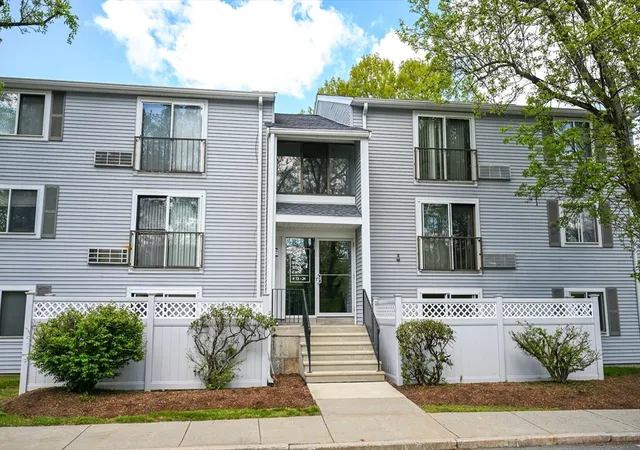 Homes for sale in Natick, MA | 5 Village Rock Ln #15, Natick, MA 01760 | MLS# 73517151