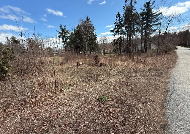 10th image of 11 Walbridge Road, Paxton, MA 01612 | MLS# 73557369