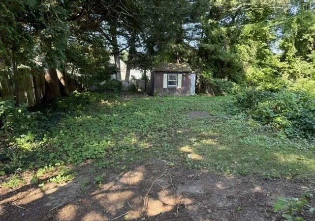 Photo 3 of Sale Pending at 6 Holly St, Oxford, MA 01540 | MLS# 73566960 | Listing updated on 2026-09-15