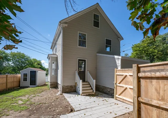 4th image of 11 Millville St, Salem, NH 03079 | MLS# 73569533
