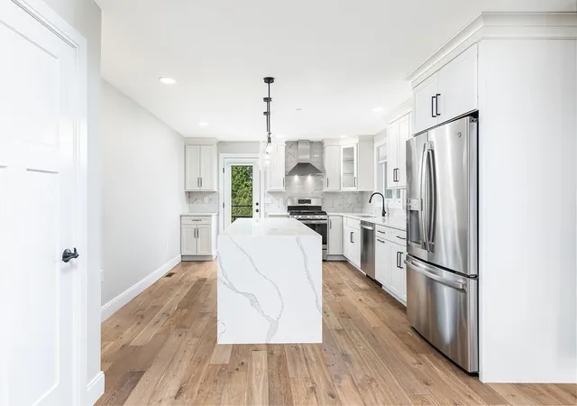 4th image of 13 James Coffin Way #13, Middleton, MA 01949 | MLS# 73533177