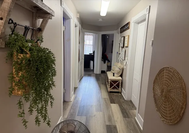 Listing Photo 5 - Condo for sale in building located at 18-22 Hartwell St, Fitchburg, MA 01420