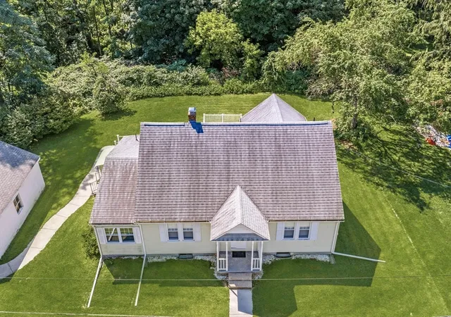 Photo 3 of Sale Pending at 26 S Park Ter, Northampton, MA 01060 | MLS# 73559560 | Listing updated on 2026-09-23