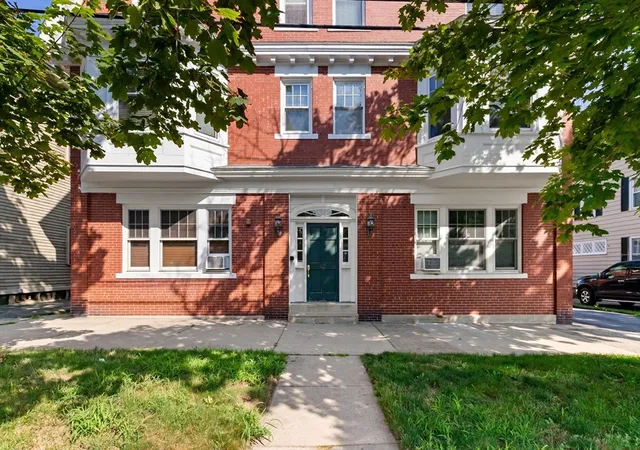 Photo 3 of Condo for sale at 42 Broad St #3, Salem, MA 01970 | MLS# 73562846 | Listing updated on 2026-08-16