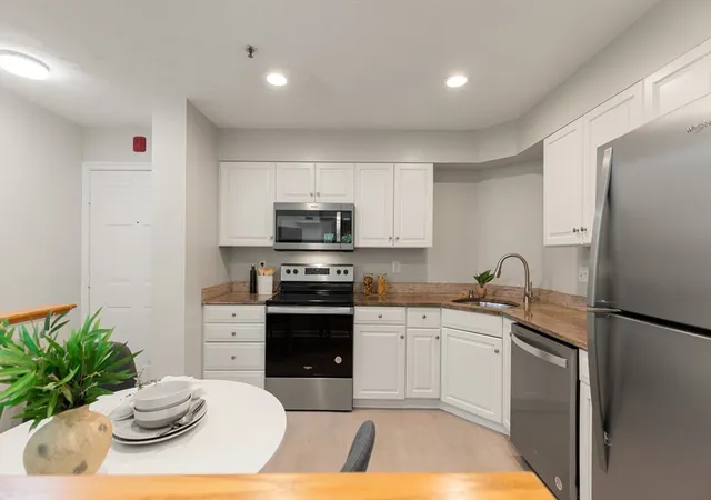 3rd image of 661 Lowell St #14, Lexington, MA 02420 | MLS# 73559808