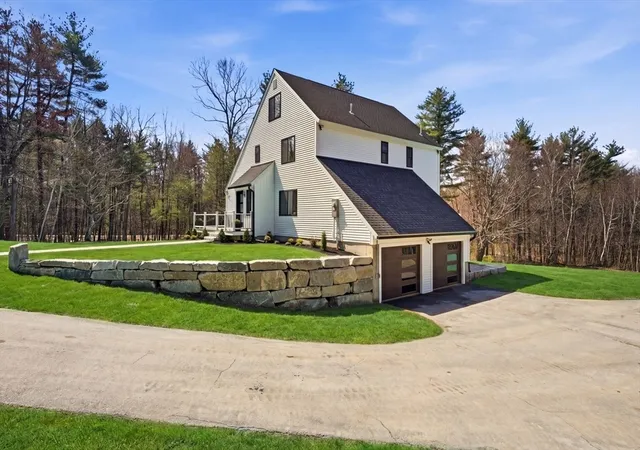 Homes for sale in Windham, NH | 13 Sunridge Rd, Windham, NH 03087 | MLS# 73525056