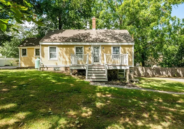Photo 3 of Sale Pending at 22 R Andover St, Peabody, MA 01960 | MLS# 73568798 | Listing updated on 2026-09-16