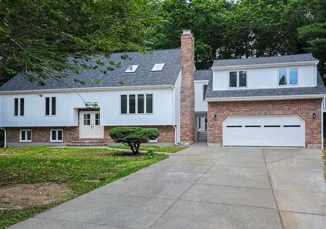 Homes for sale in West Bridgewater, MA | 41 Kenneth St, West Bridgewater, MA 02379 | MLS# 73537996