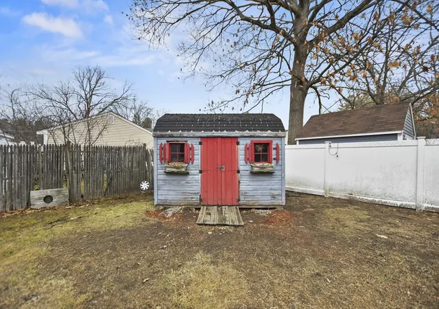 Homes for sale in Wilmington, MA | 20 Fairfield Road, Wilmington, MA 01887 | MLS# 73510374