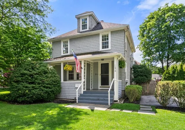 1st image of 678 Boston Post Road, Weston, MA 02493 | MLS# 73526840