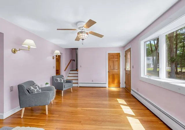 5th image of 12 Wilton Dr, Wilmington, MA 01887 | MLS# 73561494