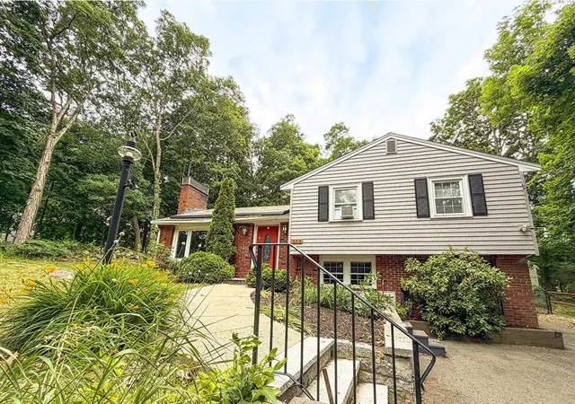 Homes for sale in Weymouth, MA | 484 Essex, Weymouth, MA 02188 | MLS# 73538840