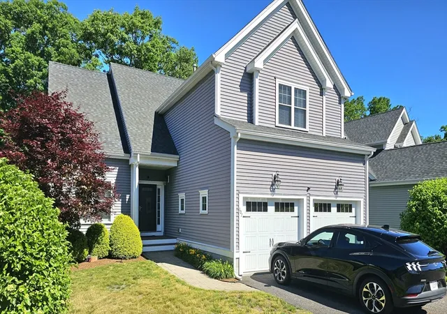 1st image of 107 Winterberry Lane, North Easton, MA 02356 | MLS# 73540941