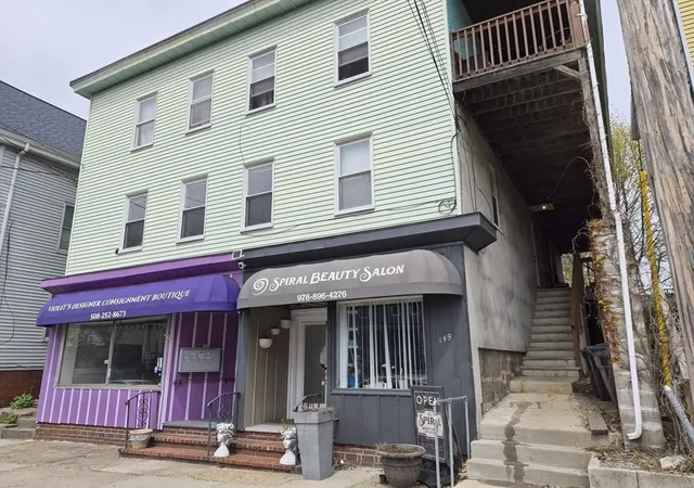 Homes for sale in Winchester, MA | 149 Washington St, Winchester, MA 01890