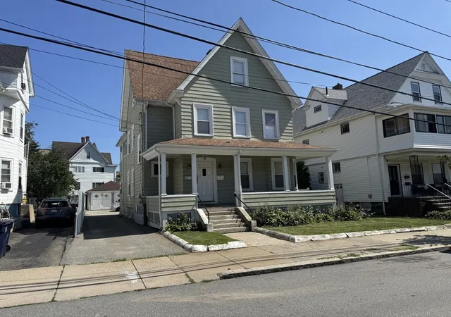 4th image of 95 Waverly St, Everett, MA 02149 | MLS# 73558119