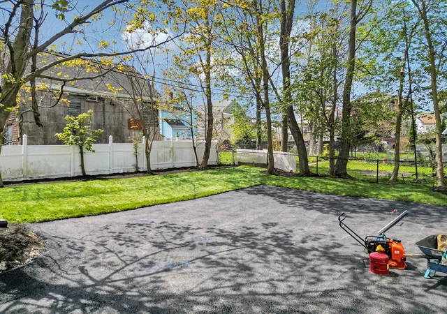 2nd image of 112 Armandine St, Boston, MA 02124