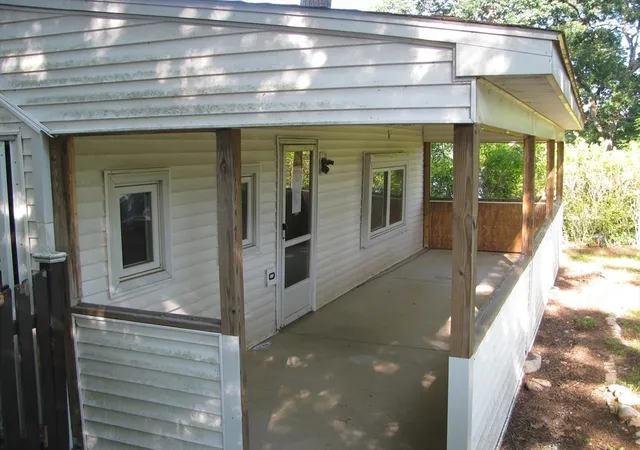 Photo 3 of Single family home for sale at 128 N Lake Ave, Southwick, MA 01077 | MLS# 73559265 | Listing updated on 2026-09-13