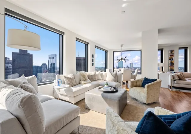 4th image of 110 Sudbury Street #4002, Boston, MA 02114 | MLS# 73526076