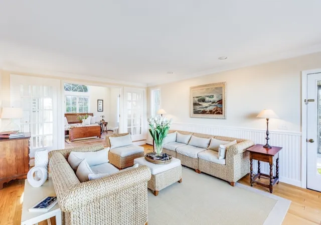 Photo 4 of Single family home for sale at 6 Snow Way, Orleans, MA 02653 | MLS# 73379251 | Listing updated on 2025-10-04