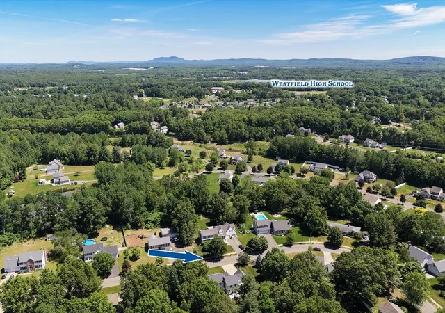 4th image of 89 Kane Brothers Cir, Westfield, MA 01085 | MLS# 73536133