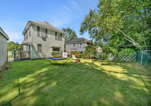 image of 4 Fairview Ave, Amesbury, MA 01913 | MLS# 73556497