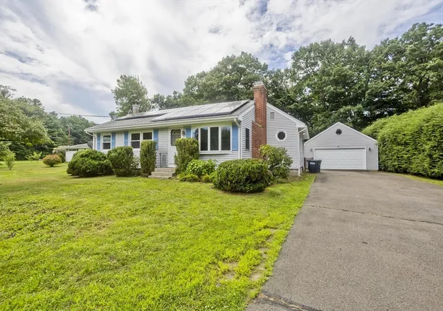 Photo 2 of Sale Pending at 293 N Loomis St, Southwick, MA 01077 | MLS# 73563180 | Listing updated on 2026-09-15