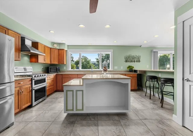 5th image of 136 Main St, Hatfield, MA 01038 | MLS# 73563599