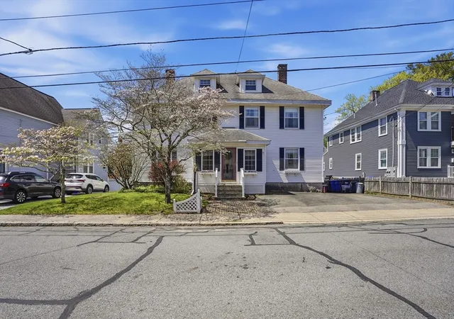 Homes for sale in Milford, MA | 6-8 Gibbon Avenue, Milford, MA 01757 | MLS# 73517617