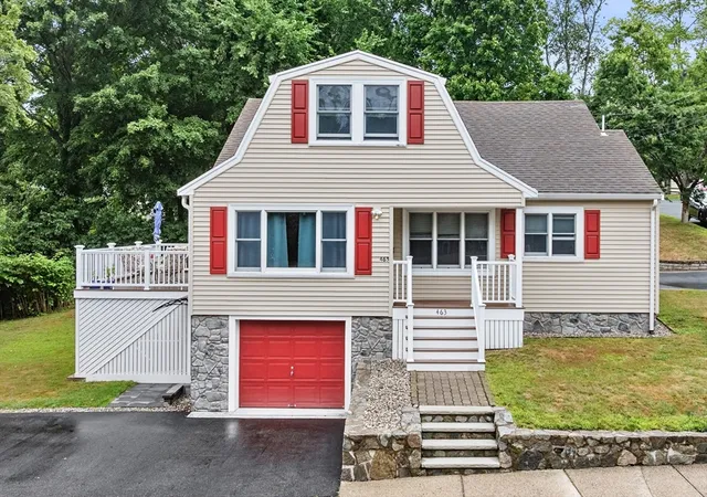 Photo 2 of Sale Pending at 463 Elliott St, Beverly, MA 01915 | MLS# 73556671 | Listing updated on 2026-08-12