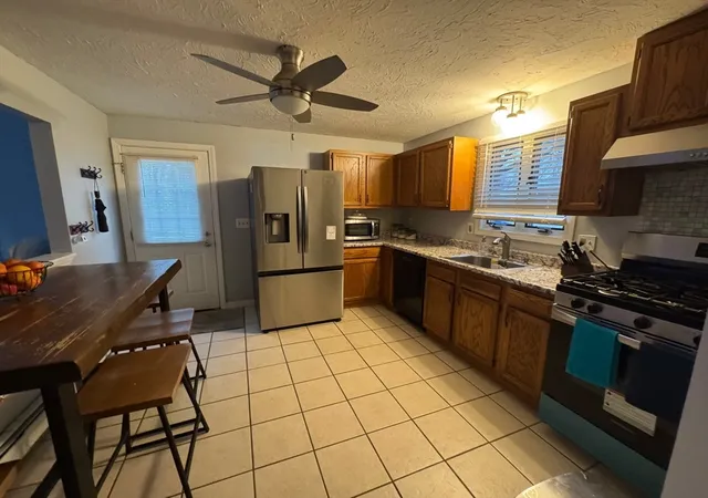 Homes for sale in Uxbridge, MA | 117 Saint Andre Dr #117, Uxbridge, MA 01569 | MLS# 73502819