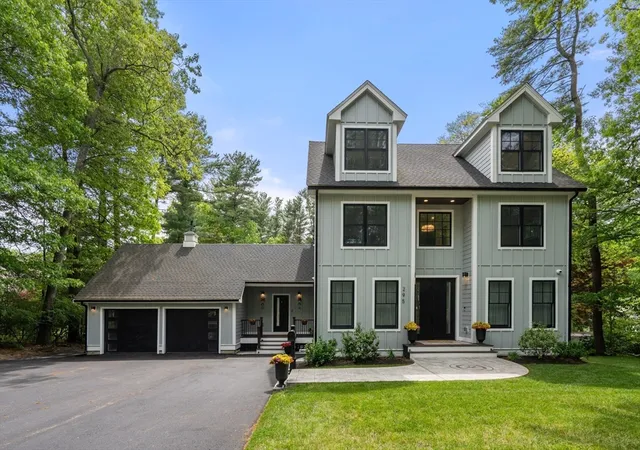 Photo 2 of Single family home for sale at 295 Gardner St, Hingham, MA 02043 | MLS# 73525278 | Listing updated on 2026-05-31
