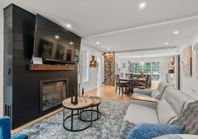 Photo 3 of Single family home for sale at 295 Gardner St, Hingham, MA 02043 | MLS# 73525278 | Listing updated on 2026-05-31