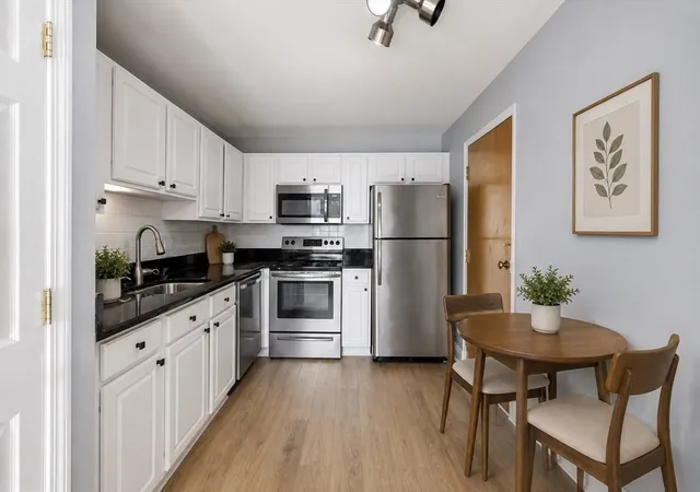 2nd image of 326 Broadway #9, Somerville, MA 02145 | MLS# 73563489