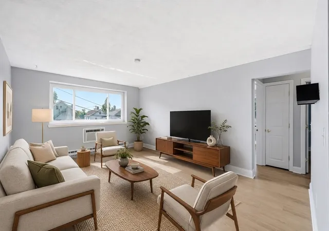 5th image of 326 Broadway #9, Somerville, MA 02145 | MLS# 73563489