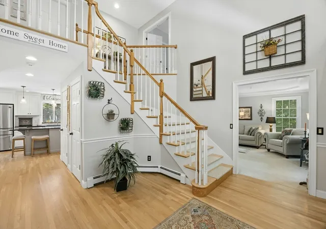 4th image of 203 Maple St, Douglas, MA 01516 | MLS# 73543628