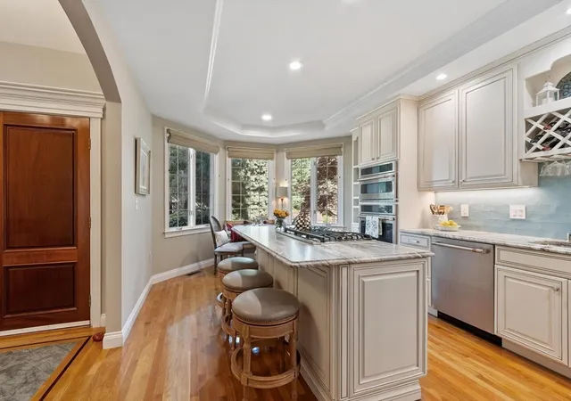 Listing Photo 4 - Condo for sale in building located at 4 Bobby Jones, Andover, MA 01810 - Unit #4