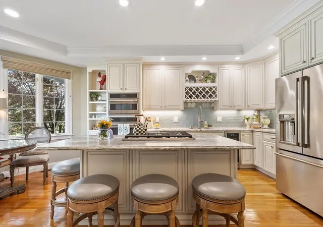 Listing Photo 5 - Condo for sale in building located at 4 Bobby Jones, Andover, MA 01810 - Unit #4