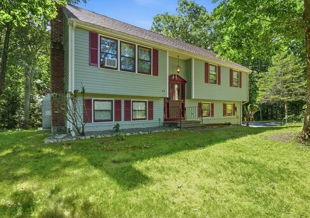 1st image of 64 Marshall St, Holliston, MA 01746 | MLS# 73566661