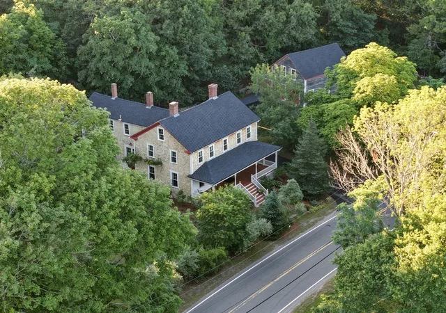 1st image of 1276 County Rd, Cataumet, MA 02534 | MLS# 73556194