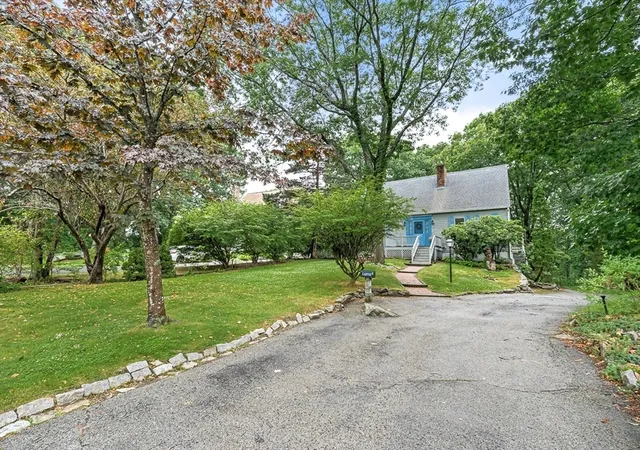 Photo 1 of Single family home for sale at 6 Woodbury Ln, Rockport, MA 01966 | MLS# 73563189 | Listing updated on 2026-09-18