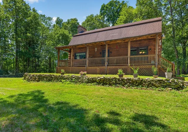 1st image of 82 Hornbine Rd, Rehoboth, MA 02769 | MLS# 73548729