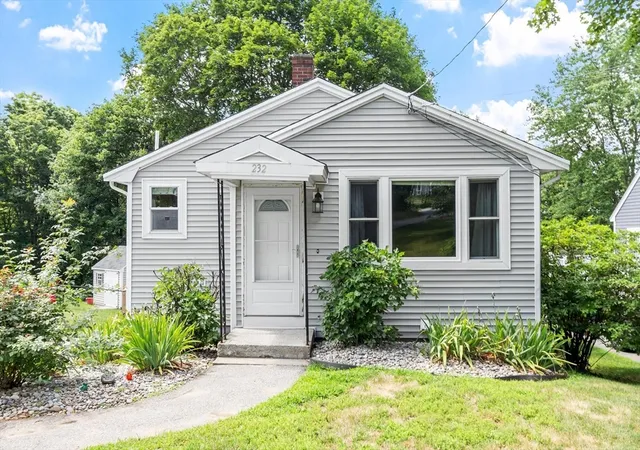 Homes for sale in Marlborough, MA | 232 Hudson St, Marlborough, MA 01752 | MLS# 73548772