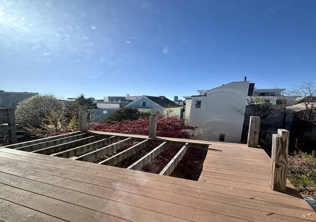 13th image of 8 12 Leeds St, South Boston, MA 02127 | MLS# 73508779