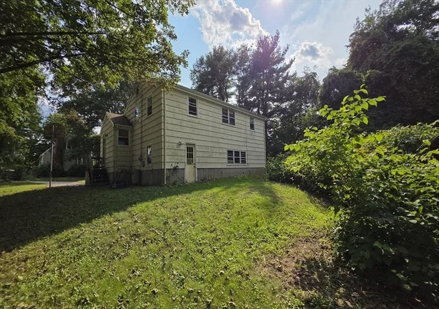 Photo 3 of Single family home for sale at 29 Whitcomb Ter, South Weymouth, MA 02190 | MLS# 73564864 | Listing updated on 2026-09-13